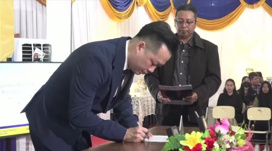 Rektor terpilih Ong Peter Leonardo, B.A., M.Ed.
