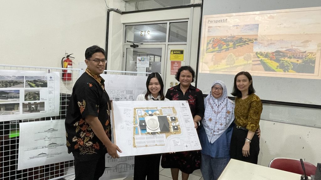 Sidang TA Valerie 212 21 001