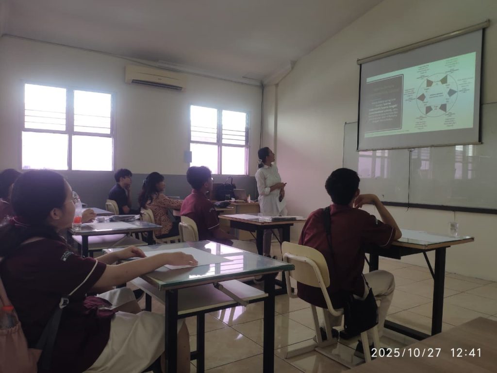 Penjelasan Teori Warna oleh Ibu Hana Rosilawati