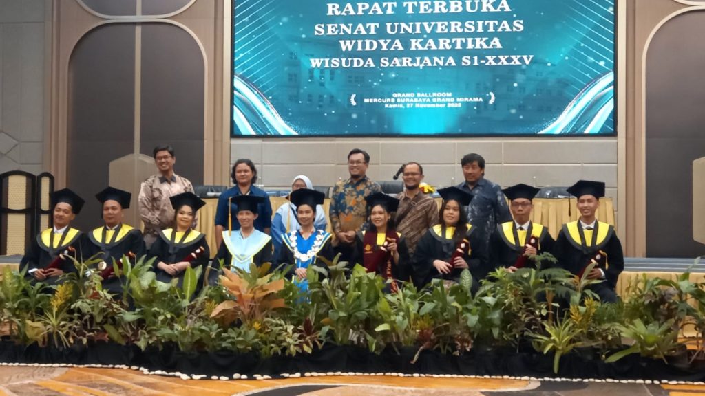 Wisuda S1 Arsitektur UWIKA Tahun 2025