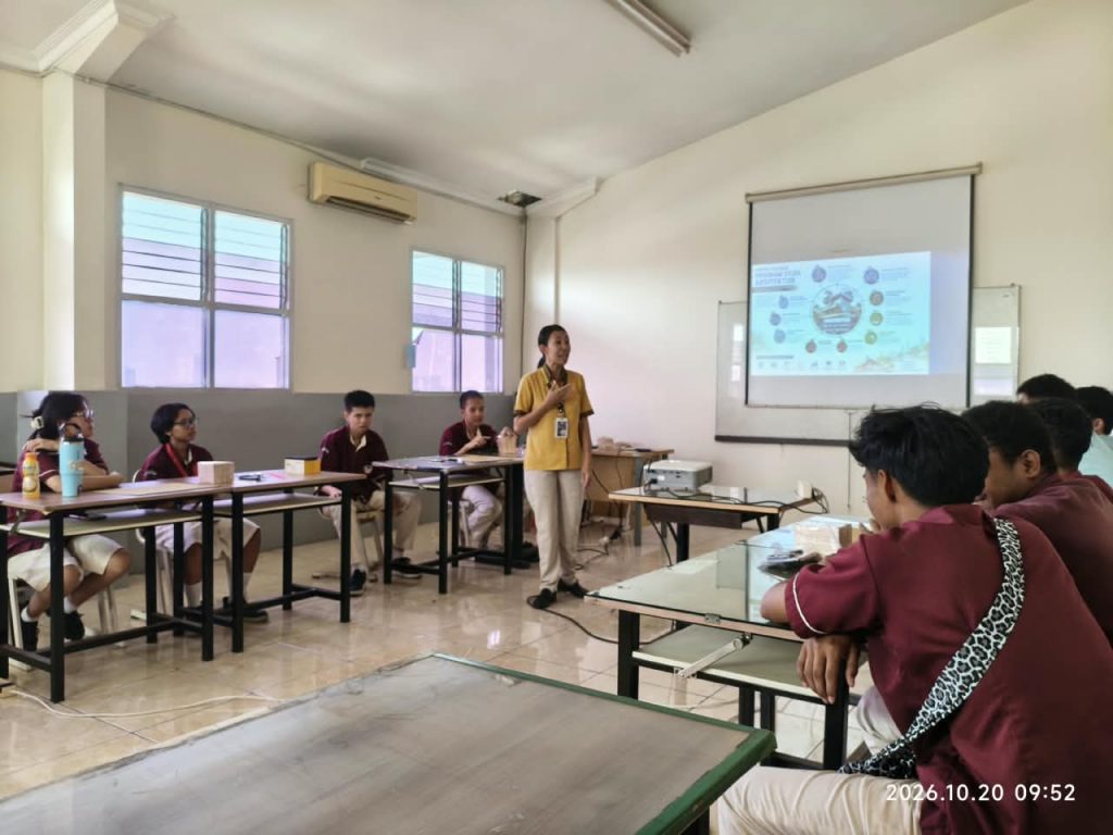 Mendapat materi sebelum berkarya